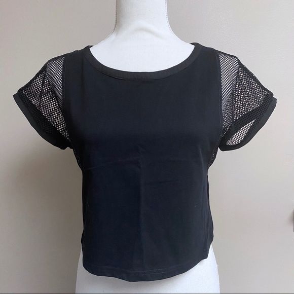 Hologram black cropped workout top - Picture 1 of 4